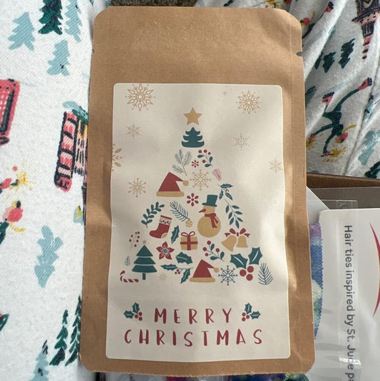 Merry Christmas Tree-1